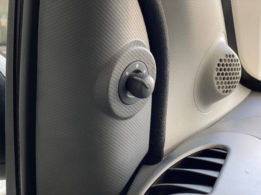 FIAT - PALIO - 2014/2014 - Branca - R$ 40.900,00