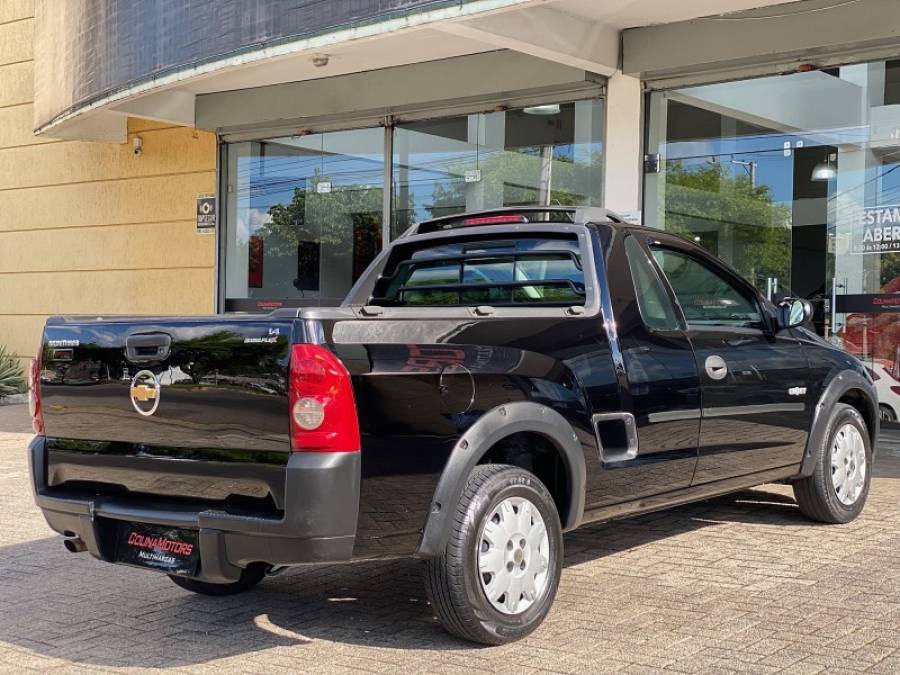 CHEVROLET - MONTANA - 2009/2010 - Preta - R$ 35.900,00