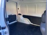 RENAULT - KANGOO - 2014/2015 - Branca - R$ 46.900,00