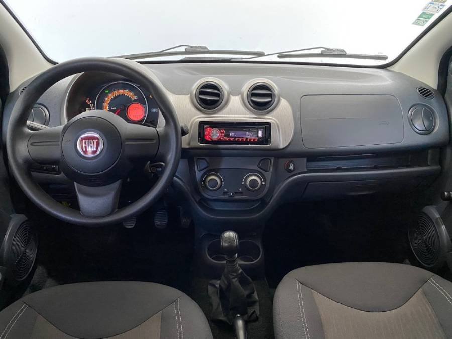 FIAT - UNO - 2013/2014 - Vermelha - R$ 35.900,00
