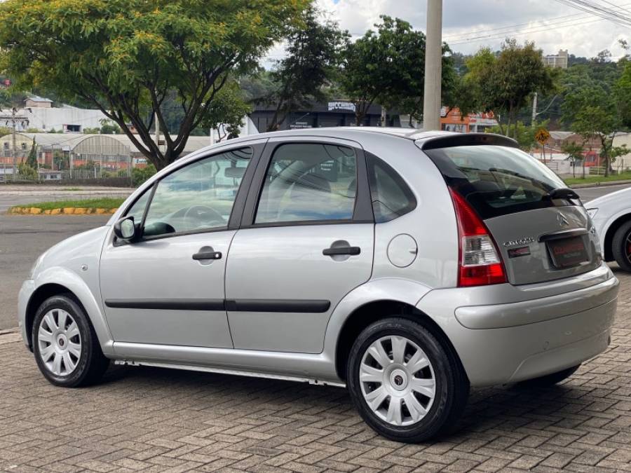 CITROËN - C3 - 2011/2011 - Prata - R$ 31.900,00