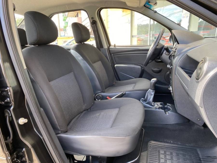 RENAULT - LOGAN - 2008/2008 - Preta - R$ 23.900,00