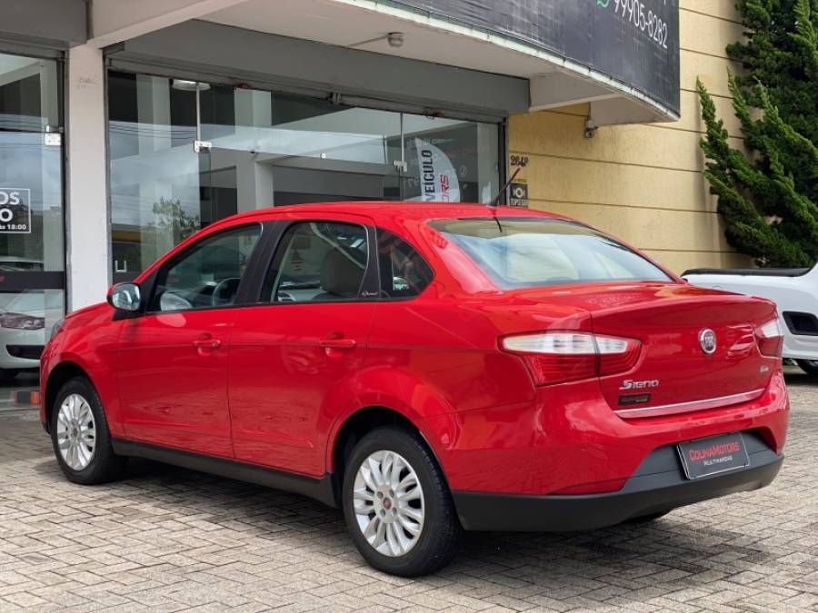 FIAT - GRAND SIENA - 2015/2015 - Vermelha - R$ 42.900,00