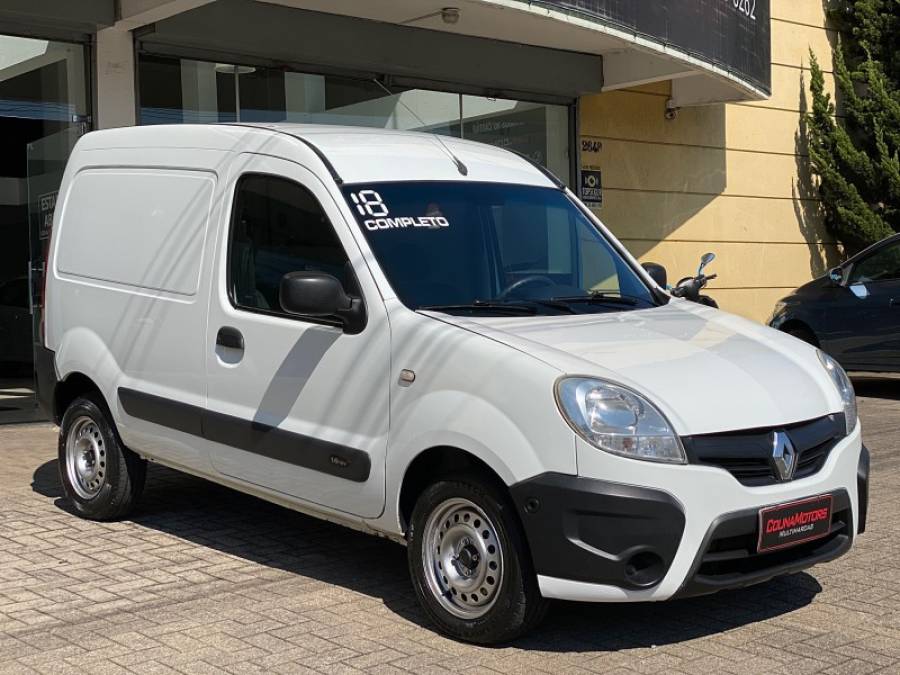 RENAULT - KANGOO - 2018/2018 - Branca - R$ 58.900,00