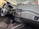 CHEVROLET - ONIX - 2014/2014 - Branca - R$ 55.900,00