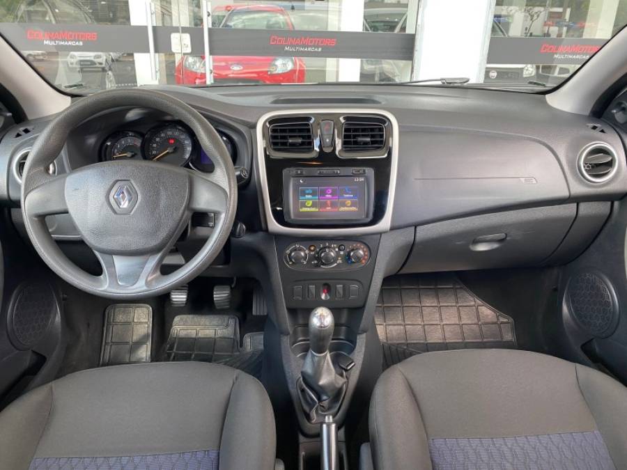 RENAULT - SANDERO - 2018/2018 - Branca - R$ 44.900,00