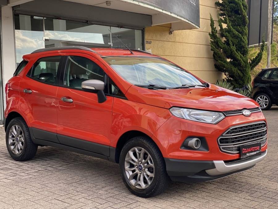 FORD - ECOSPORT - 2015/2015 - Laranja - R$ 57.900,00