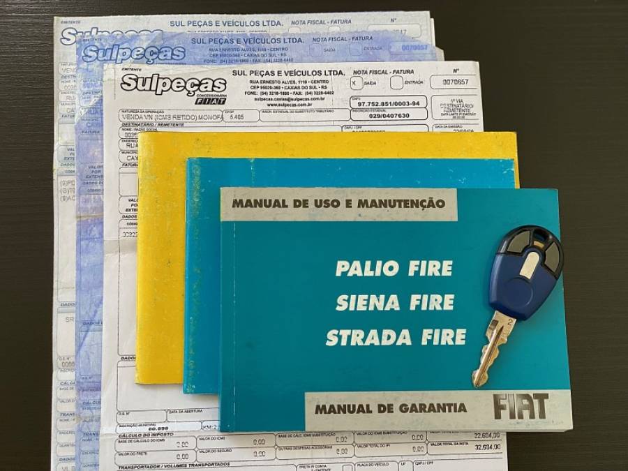 FIAT - STRADA - 2006/2007 - Cinza - R$ 30.900,00