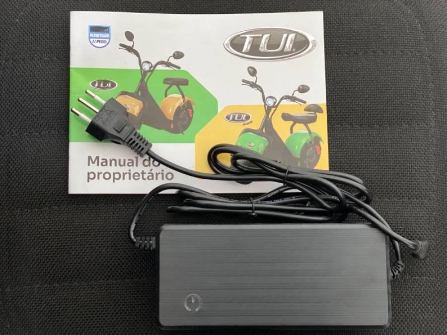 TUI - 1000W - 2025/2025 - Vermelha - R$ 9.690,00