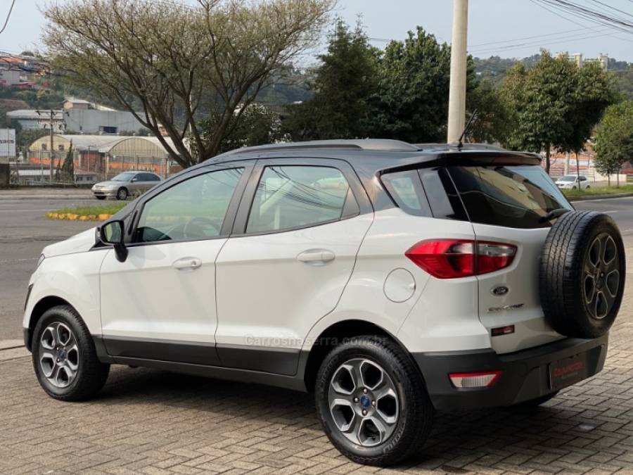 FORD - ECOSPORT - 2019/2020 - Branca - R$ 78.900,00