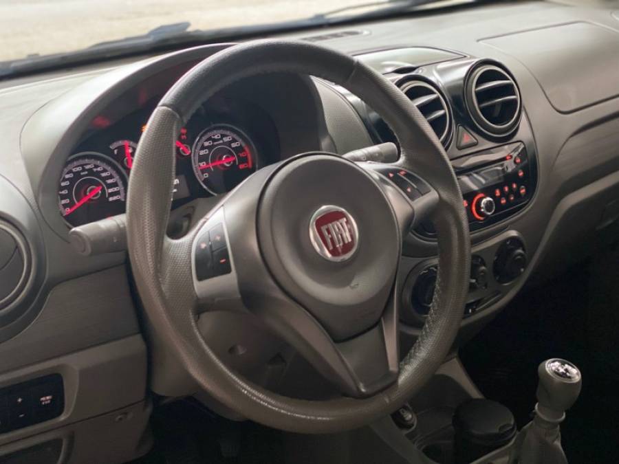 FIAT - PALIO - 2014/2014 - Cinza - R$ 39.900,00