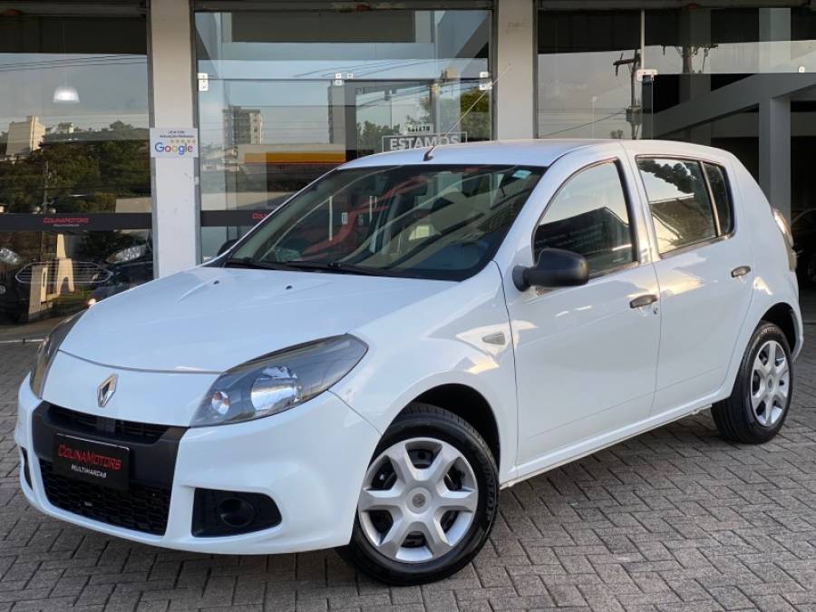 RENAULT - SANDERO - 2014/2014 - Branca - R$ 32.900,00