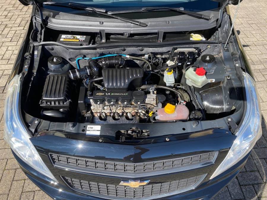 CHEVROLET - MONTANA - 2012/2012 - Preta - R$ 38.900,00