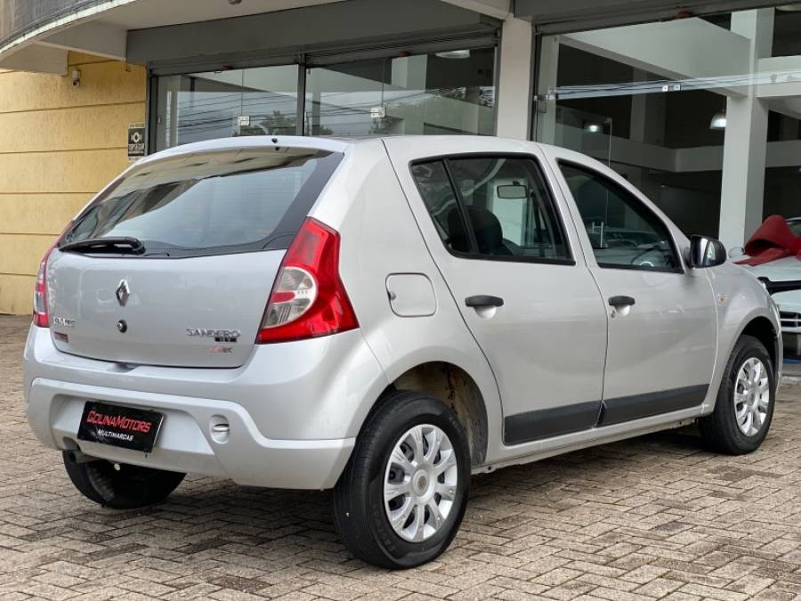 RENAULT - SANDERO - 2011/2011 - Prata - R$ 29.900,00