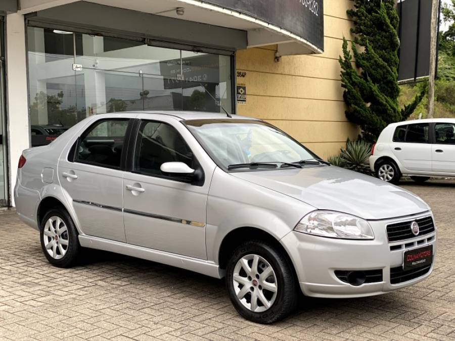 FIAT - SIENA - 2011/2011 - Prata - R$ 28.900,00