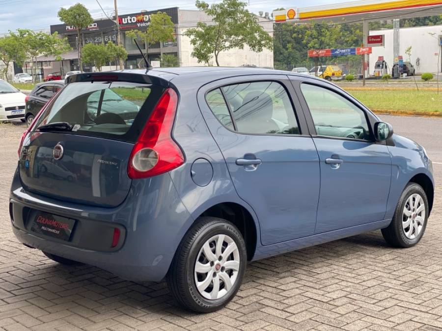 FIAT - PALIO - 2015/2015 - Azul - R$ 38.900,00