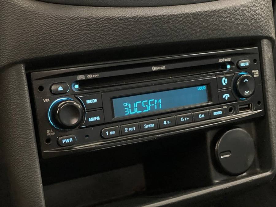 CHEVROLET - MONTANA - 2012/2012 - Prata - R$ 48.900,00