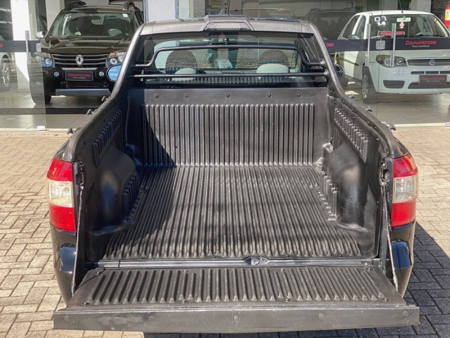 CHEVROLET - MONTANA - 2012/2012 - Preta - R$ 38.900,00