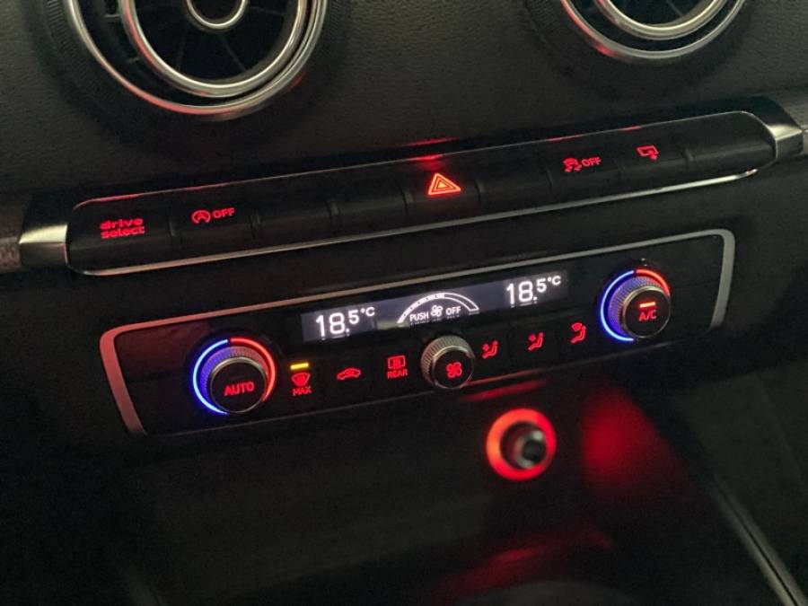 AUDI - A3 - 2014/2014 - Branca - R$ 84.900,00