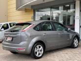 FORD - FOCUS - 2012/2013 - Cinza - R$ 45.900,00