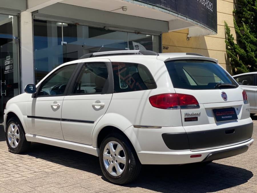 FIAT - PALIO - 2014/2015 - Branca - R$ 43.900,00