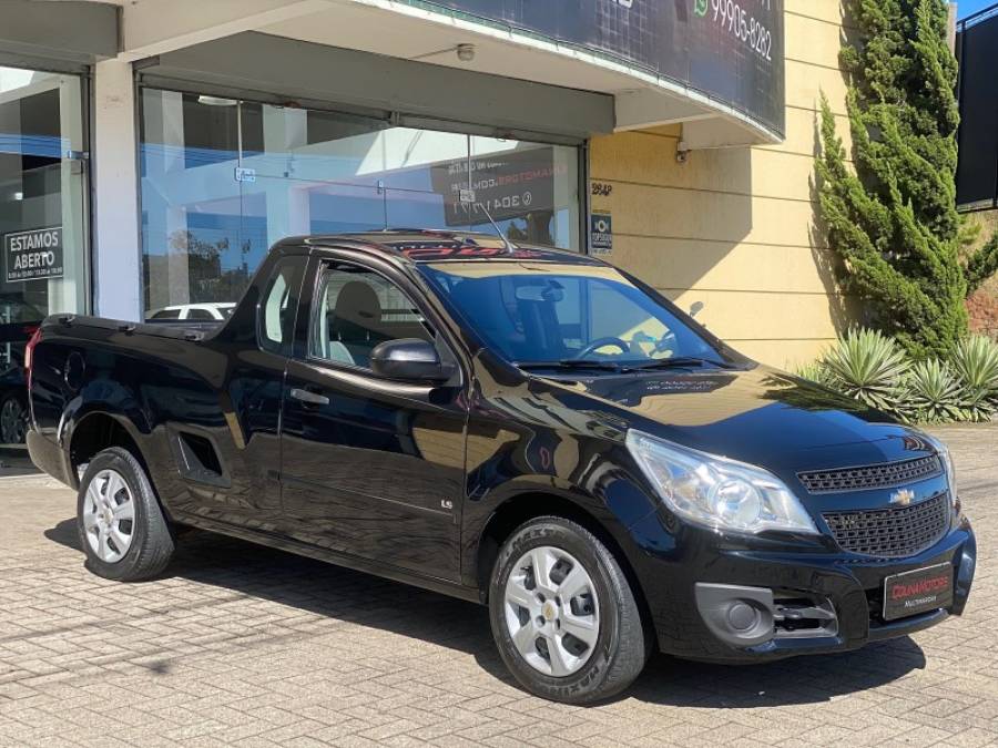 CHEVROLET - MONTANA - 2012/2012 - Preta - R$ 38.900,00